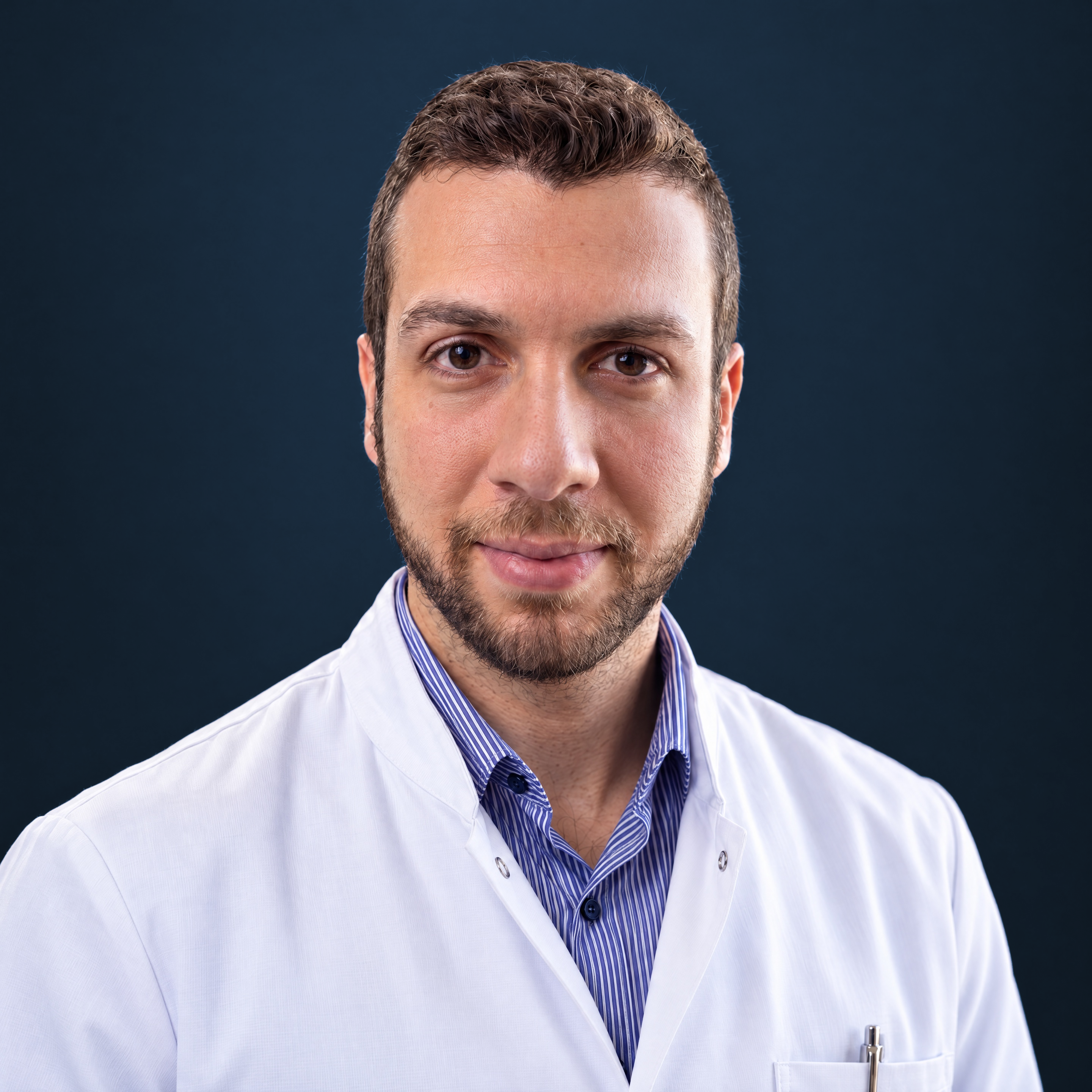 Dr Armand Alain